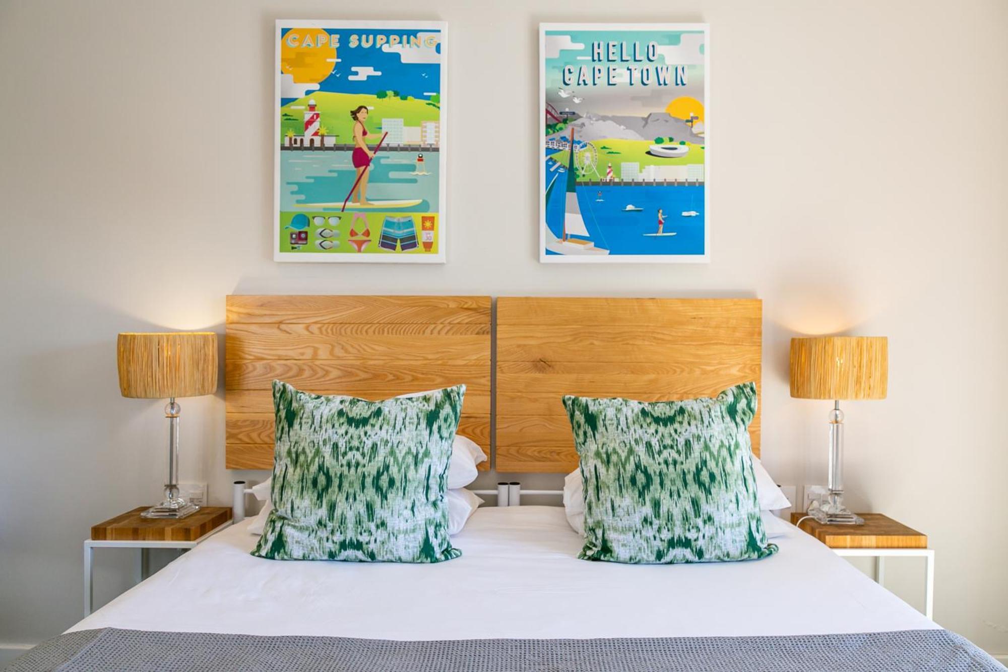 Camps Bay Village - Studios And Apartments 케이프타운 객실 사진