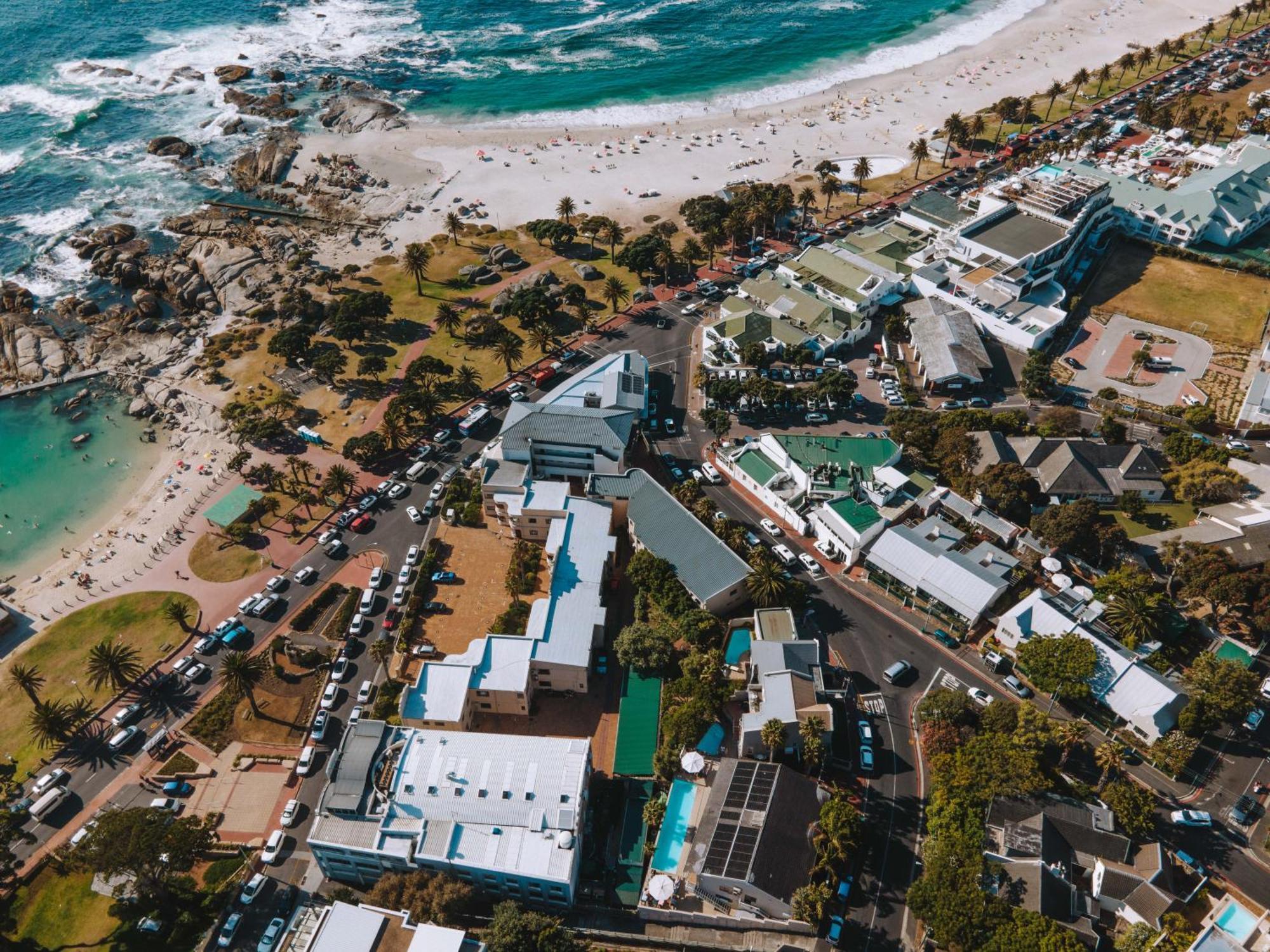 Camps Bay Village - Studios And Apartments 케이프타운 외부 사진